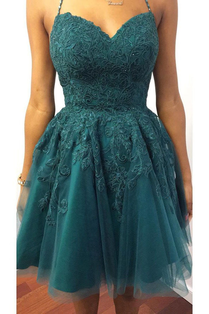 A Line Halter V Neck Backless Green Lace Short Prom Dress Homecoming Dress, Backless Lace Green Formal Graduation Evening Dress